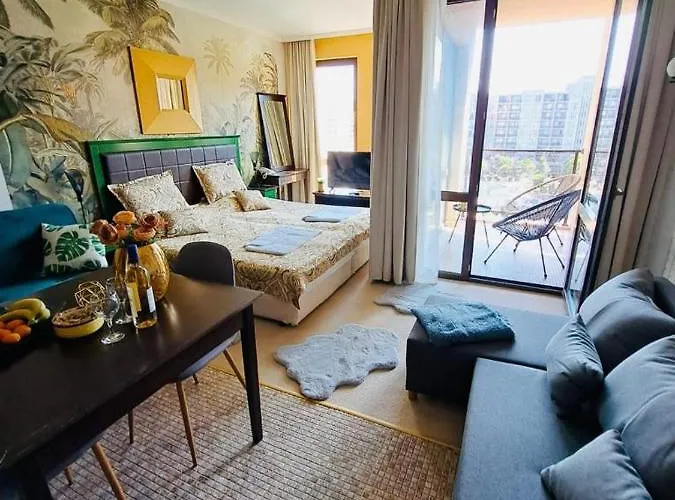 Private Vip In Royal Apartman *